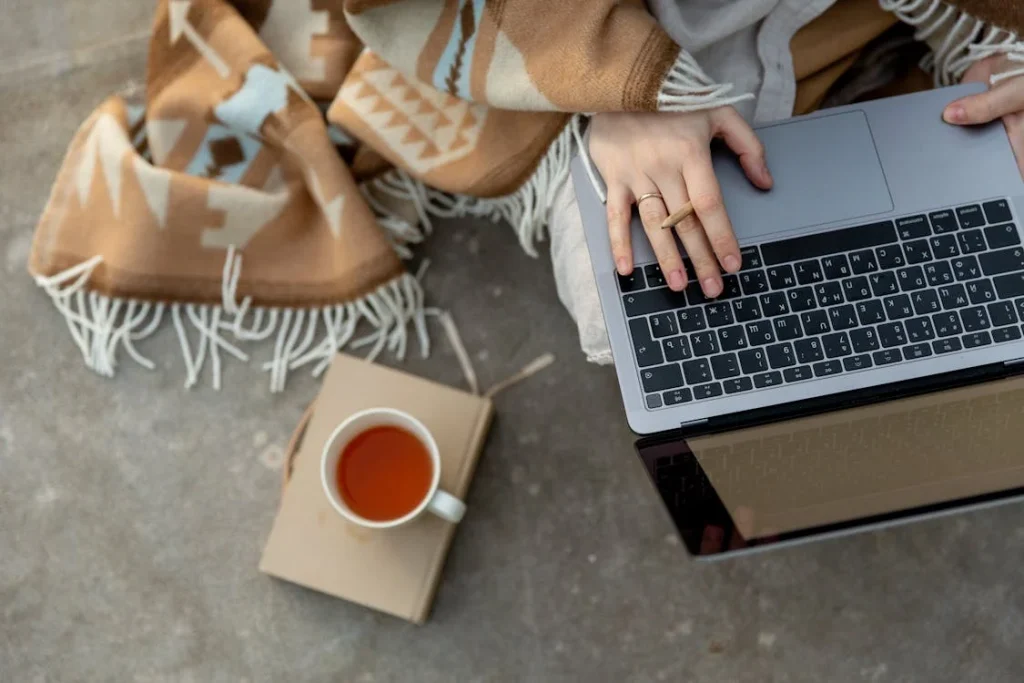 working-outdoors-promotes-a-healthy-work-life-balance